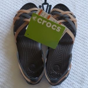 crocs huarache flat jelly sandals